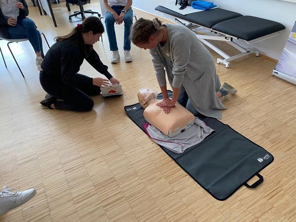 Reanimationsschulung Bezirk UU